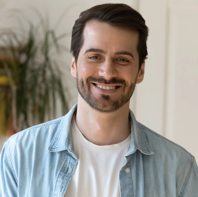 Carlos R.
